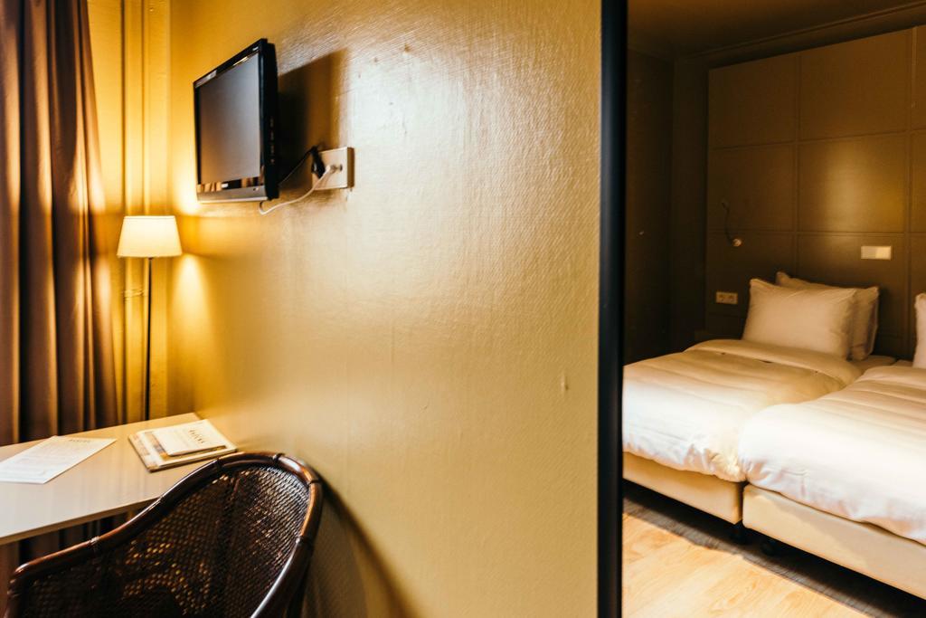 הארלם Hotel Raecks מראה חיצוני תמונה